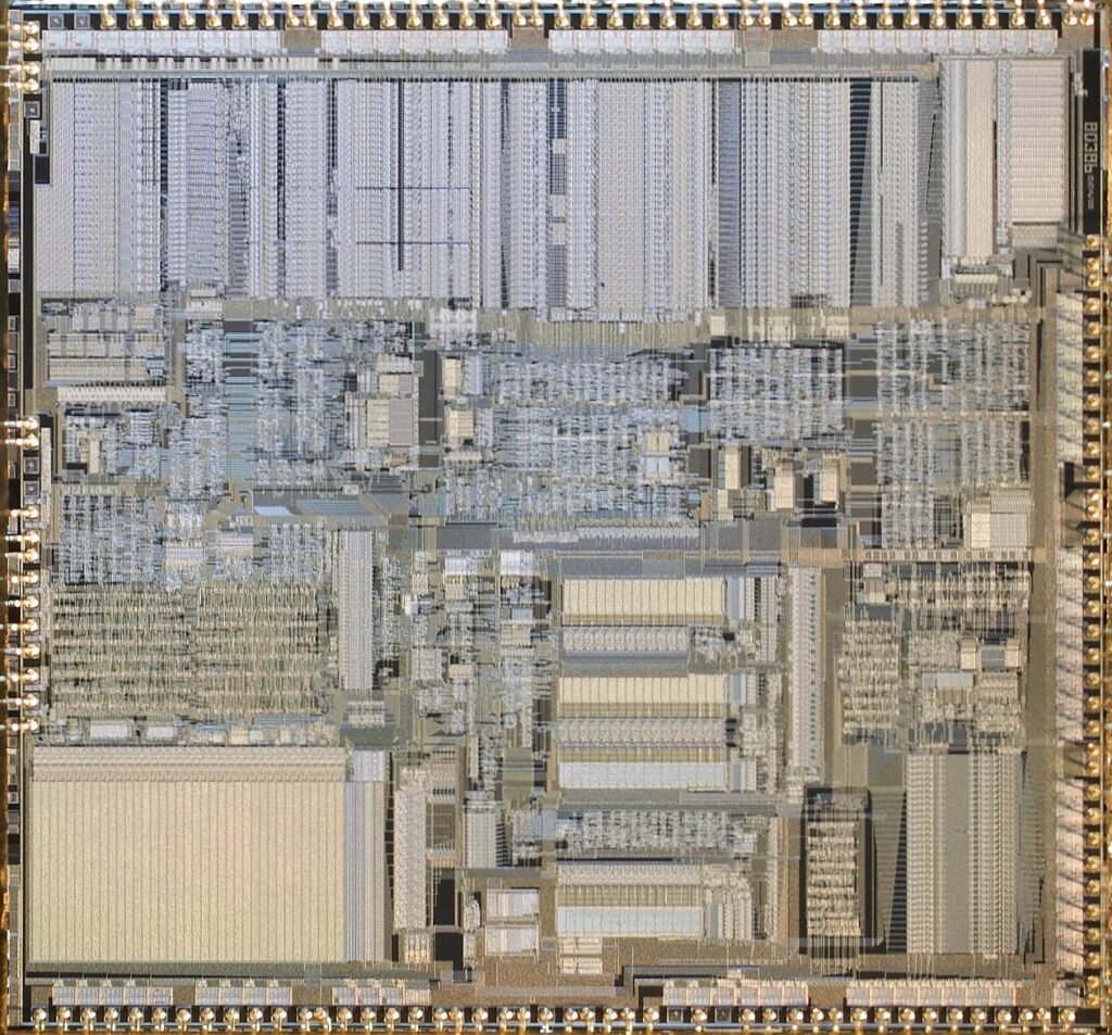 Intel 80386: 40 years of the chip that brought the PC into the modern era Intel 80386: 40 years of the chip that brought the PC into the modern era | Intel A80386DX 20 CPU Die Image